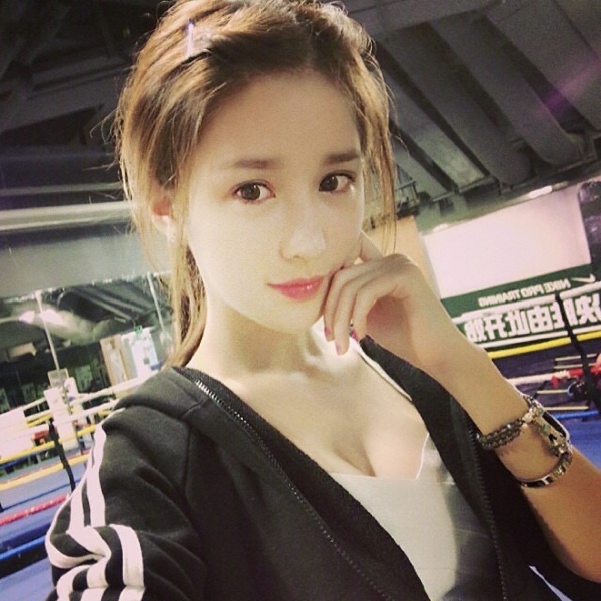 QQ女生頭像最新潮流趨勢與選擇建議